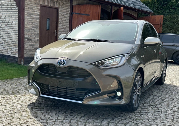 Toyota Yaris cena 75900 przebieg: 48557, rok produkcji 2020 z Biała małe 781